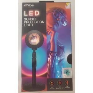 Sunset Rainbow Projection Light Lamp 180° Rotation USB Charging Romantic LED